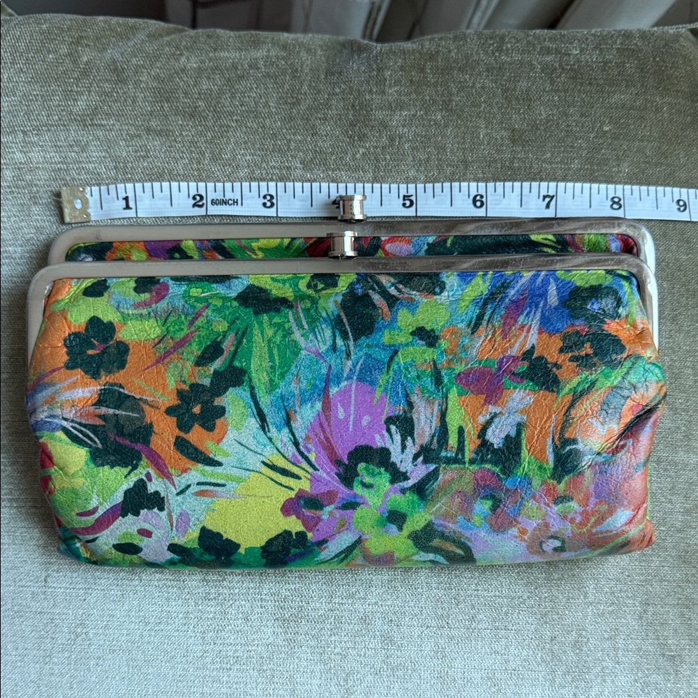 HOBO Colorful Floral Clutch